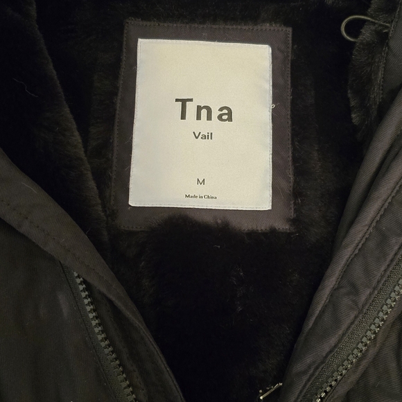 Aritzia TNA Vail Fur-Lined Hooded Parka Coat - Picture 4 of 4